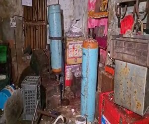 छत्तीसगढ़ – बर्फ फैक्ट्री में भीषण धमाका, फैक्ट्री मालिक की मौत, तीन गंभीर घायल